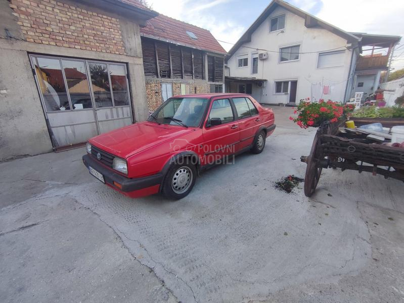 Volkswagen Jetta 1.3 i