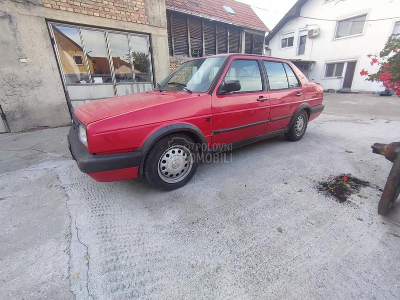 Volkswagen Jetta 1.3 i