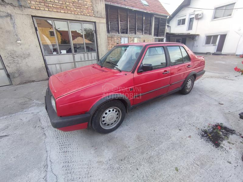 Volkswagen Jetta 1.3 i