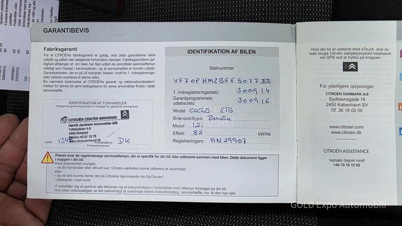 Citroen C4 Cactus 1.2 B AUT Ultra Red