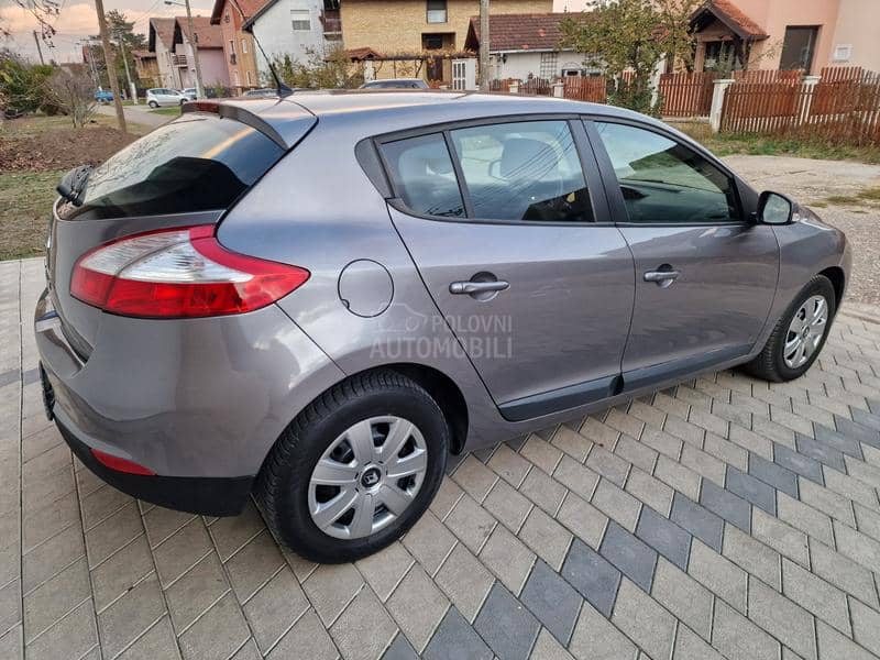 Renault Megane 1.6 16 BERLINE