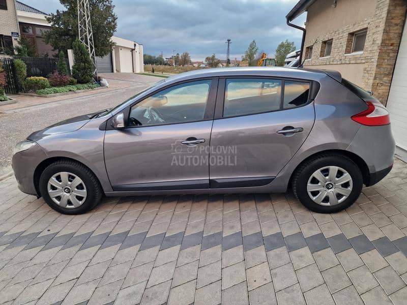 Renault Megane 1.6 16 BERLINE