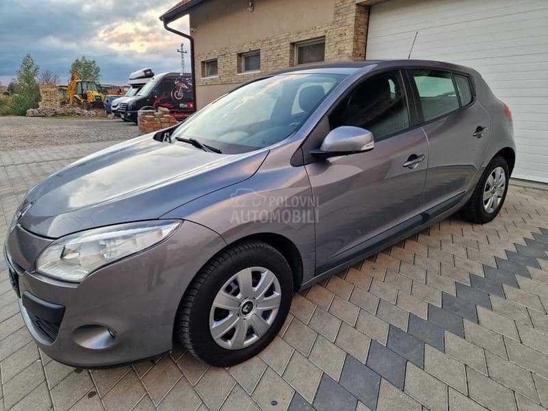 Renault Megane 1.6 16 BERLINE