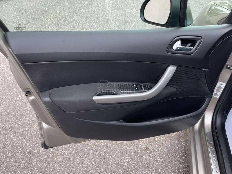 Peugeot 308 1.6 HDI