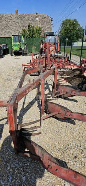 IMT Plugovi 2 i 3 brazde