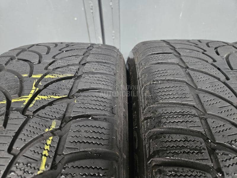 Bridgestone 235/55 R18 Zimska