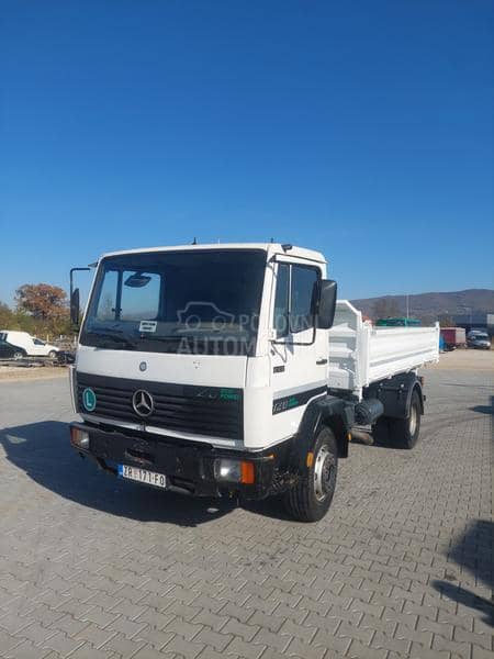 Mercedes Benz 1120