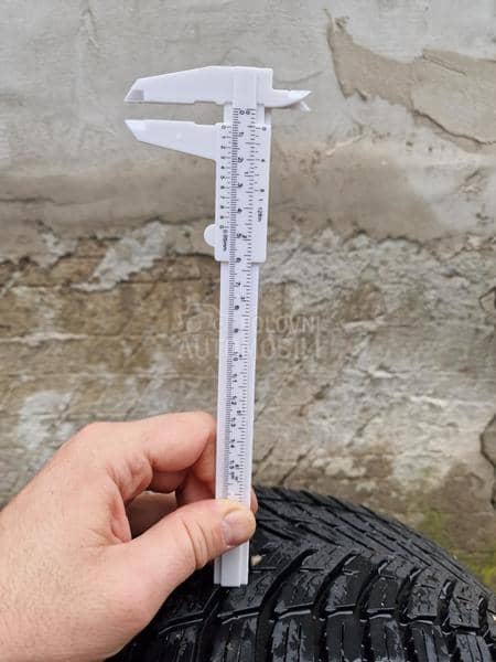 Nokian 185/60 R15 Sve sezone