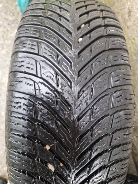 Nokian 185/60 R15 Sve sezone