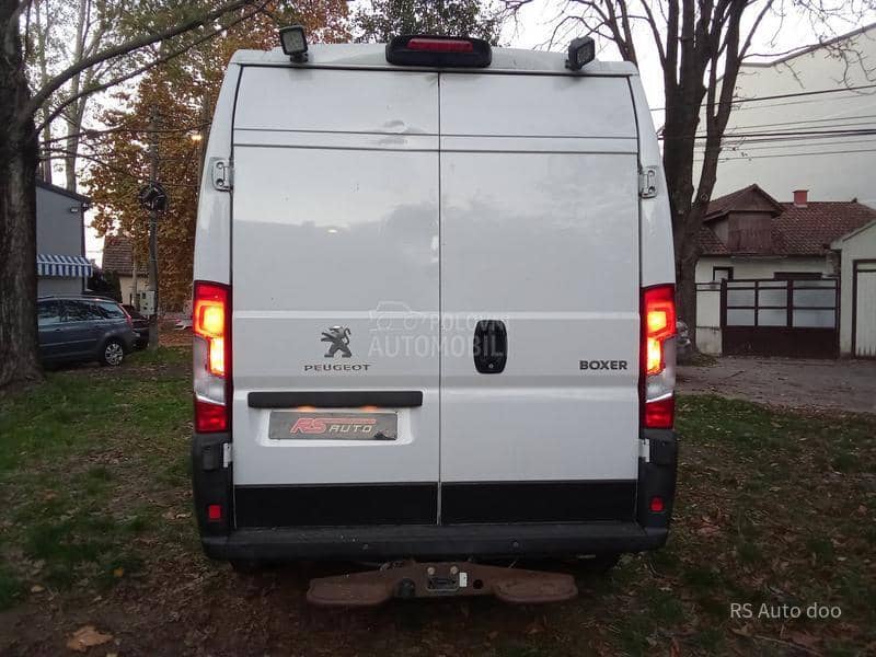 Peugeot Boxer 