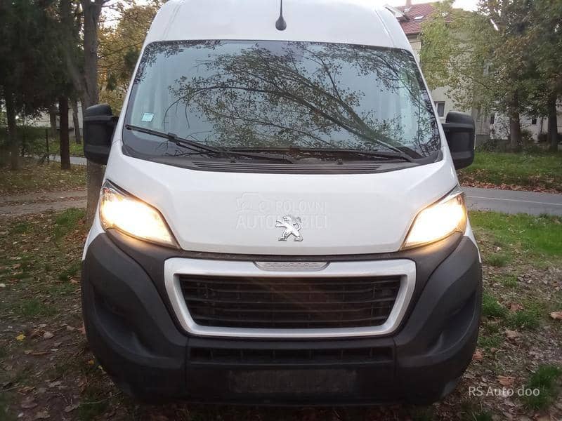 Peugeot Boxer 