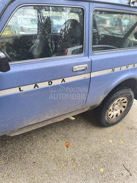 Lada Niva 1.7i