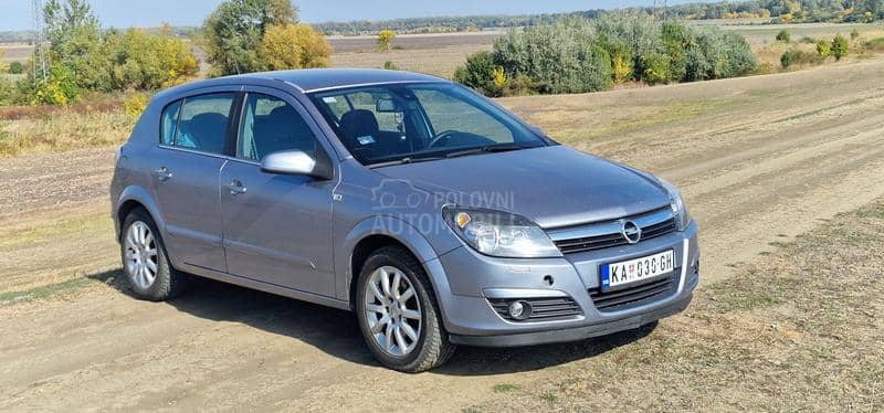 Opel Astra H 