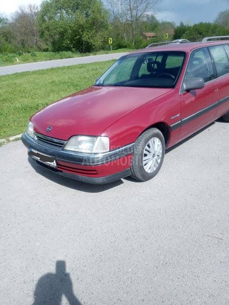Opel Omega 2.0i