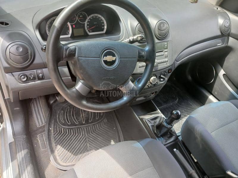 Chevrolet Aveo 