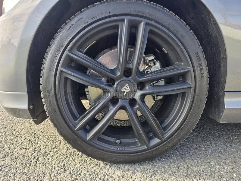 BMW 320d NAV/XENON/XDRIVE/LED