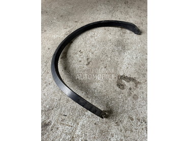 plasticni rub za Volkswagen Touareg od 2011. do 2016. god.