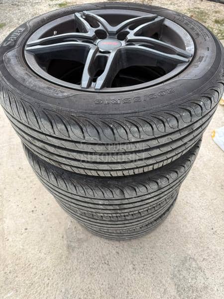 Volkswagen Golf 6 1.2 STYLE CH