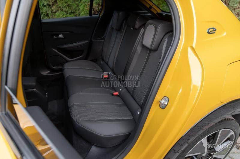 Peugeot 208 GT/360/LED