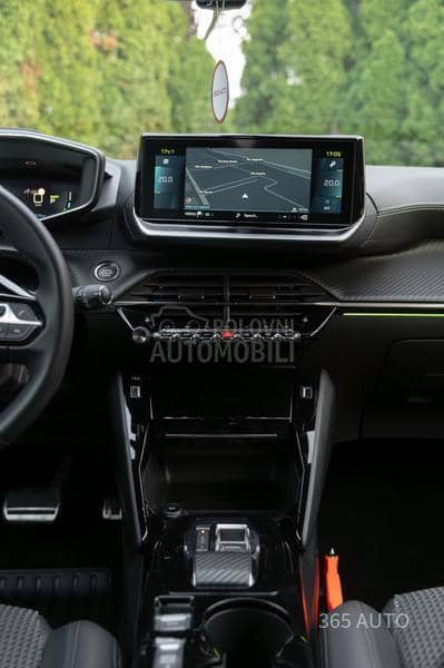 Peugeot 208 GT/360/LED