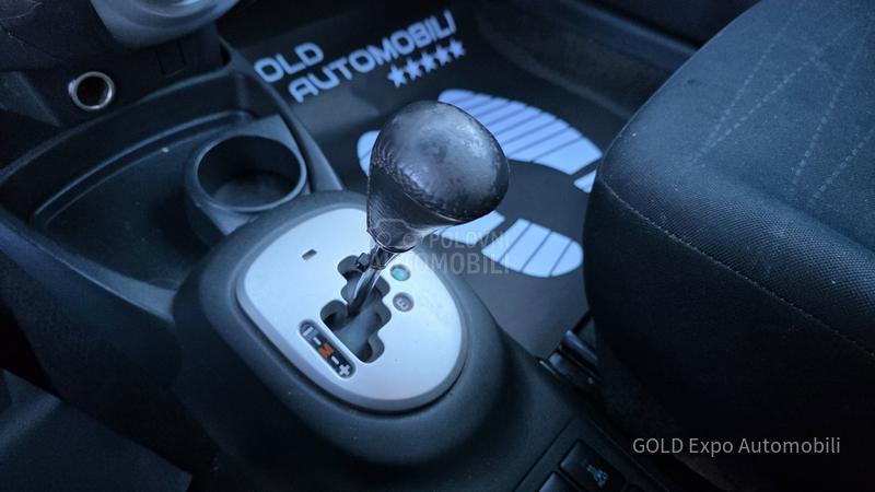 Toyota Yaris 1.4 D-4D AUT0MATIK