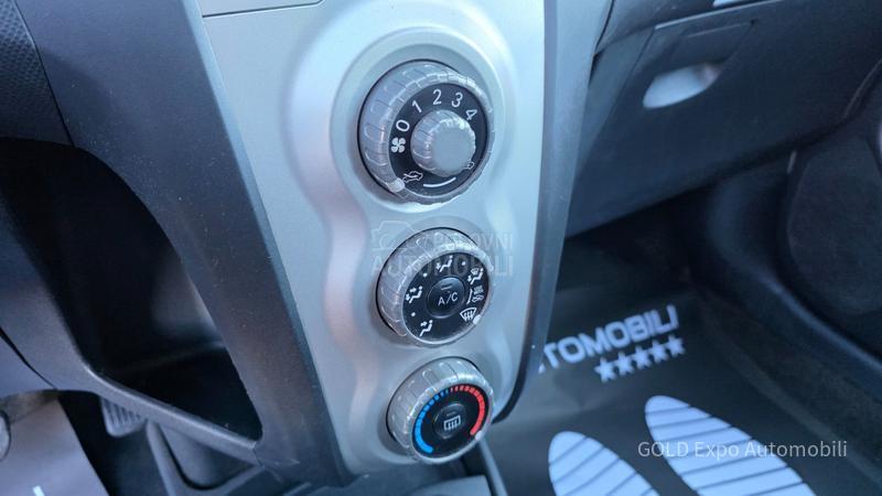 Toyota Yaris 1.4 D-4D AUT0MATIK