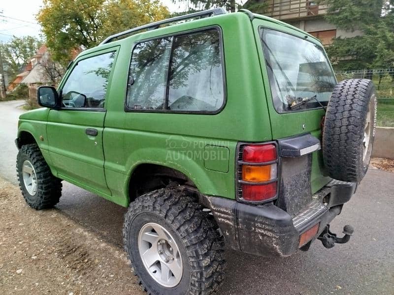 Mitsubishi Pajero 