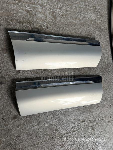 lajsna zadnjih vrata