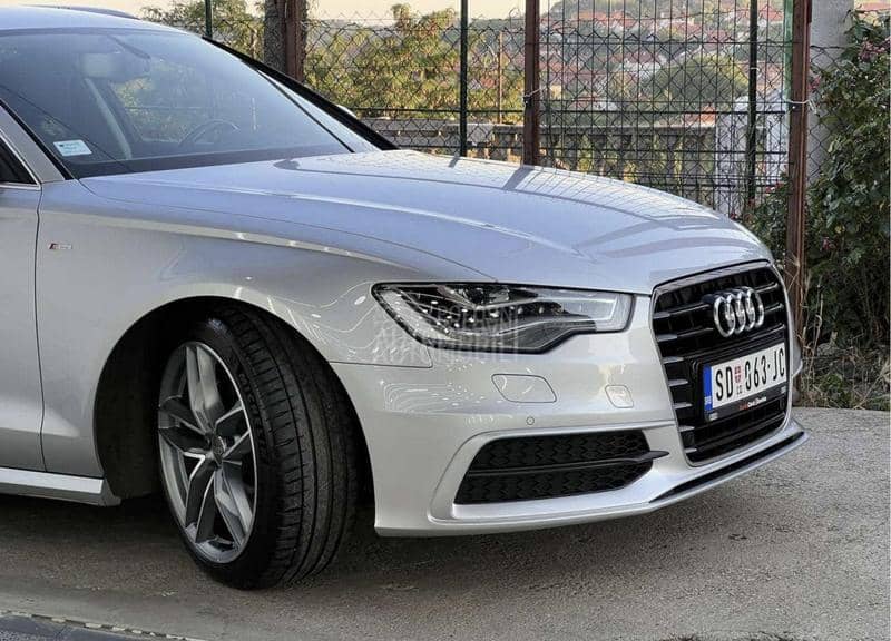 Audi A6 AVANT S LINE Matrix