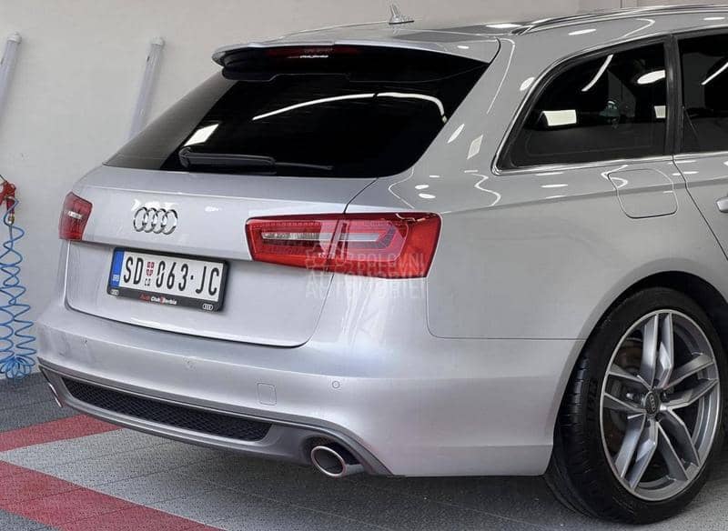 Audi A6 AVANT S LINE Matrix