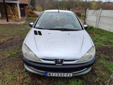 Peugeot 206 1.1
