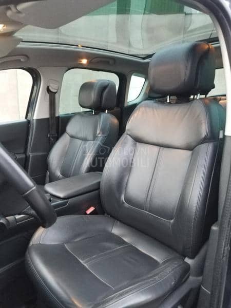 Peugeot 3008 2.0 HDI