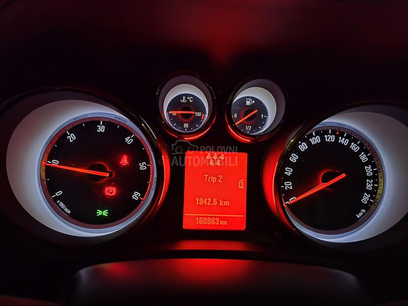 Opel Zafira Tourer 2.0 cdti