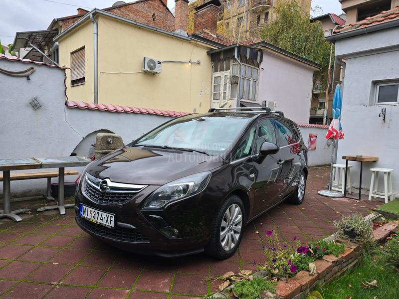 Opel Zafira Tourer 2.0 cdti