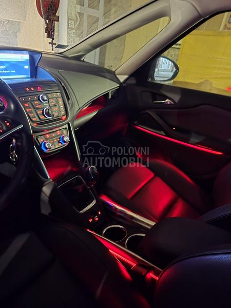 Opel Zafira Tourer 2.0 cdti