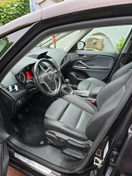 Opel Zafira Tourer 2.0 cdti