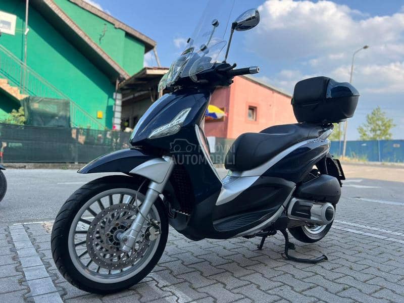 Piaggio Beverly