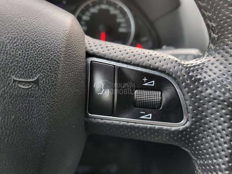 Audi Q5 3.0TDI A K CI J A