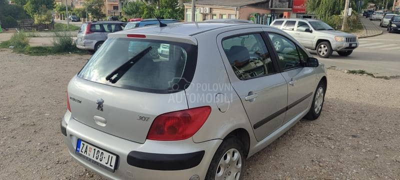 Peugeot 307 1.6