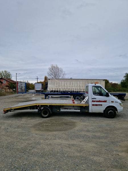 Mercedes Benz Sprinter