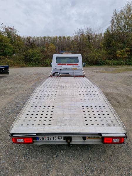 Mercedes Benz Sprinter