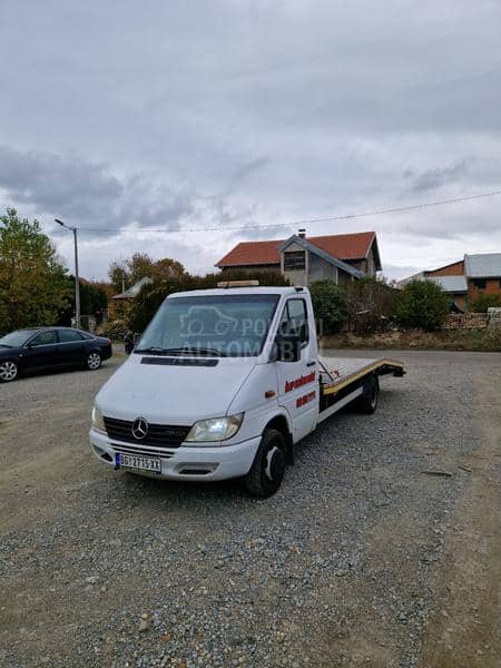 Mercedes Benz Sprinter