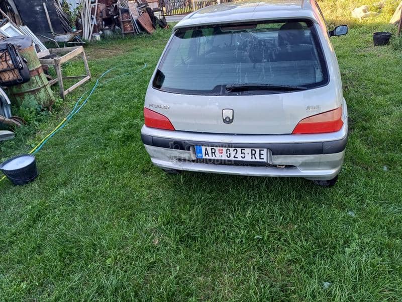 Peugeot 106 