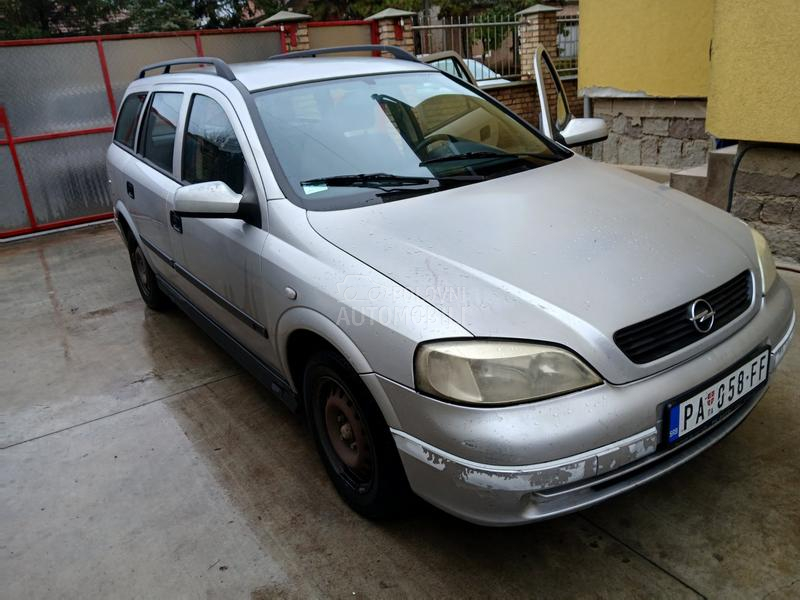 Opel Astra H 