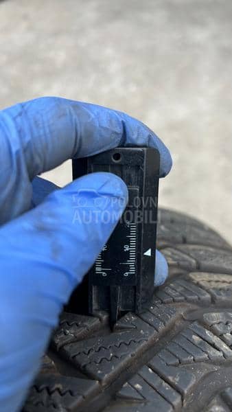 Laufenn 235/60 R18 Sve sezone