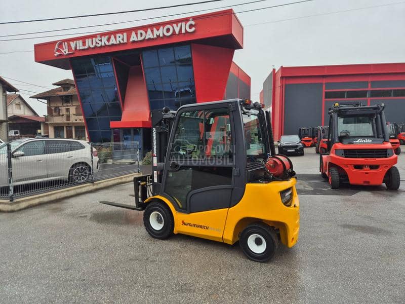 Jungheinrich EFG 425 Triplex