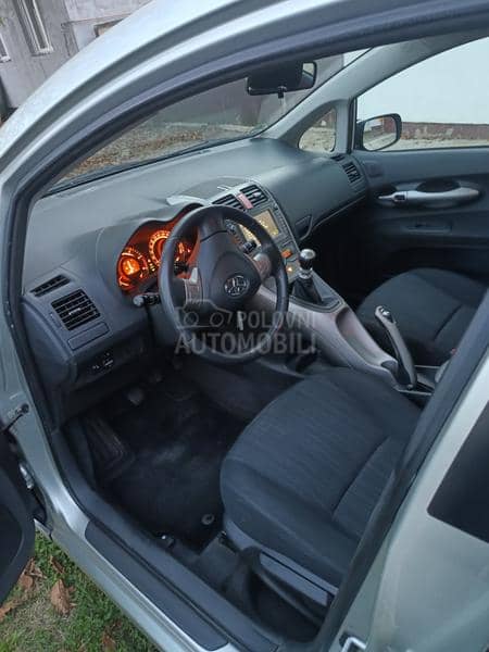 Toyota Auris 2.0.  D-4D