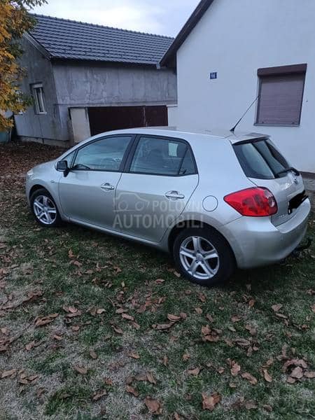 Toyota Auris 2.0.  D-4D