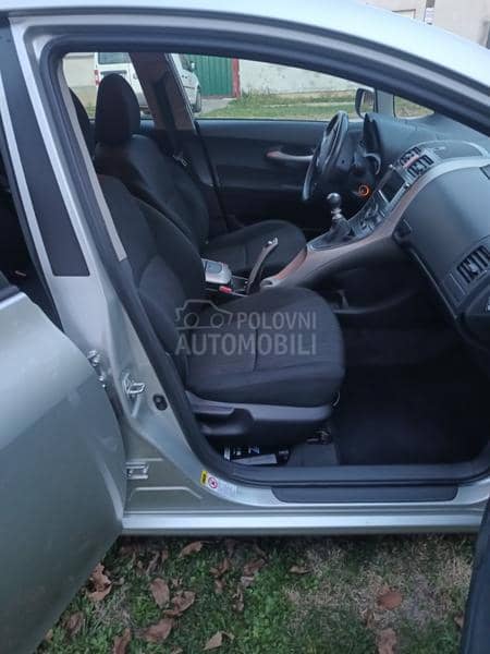 Toyota Auris 2.0.  D-4D