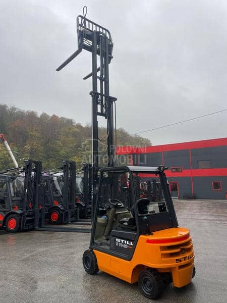 Still 2 tone Triplex